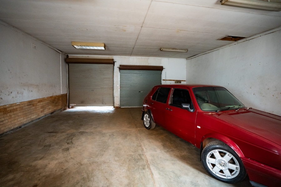 Commercial Property for Sale in Freemanville North West